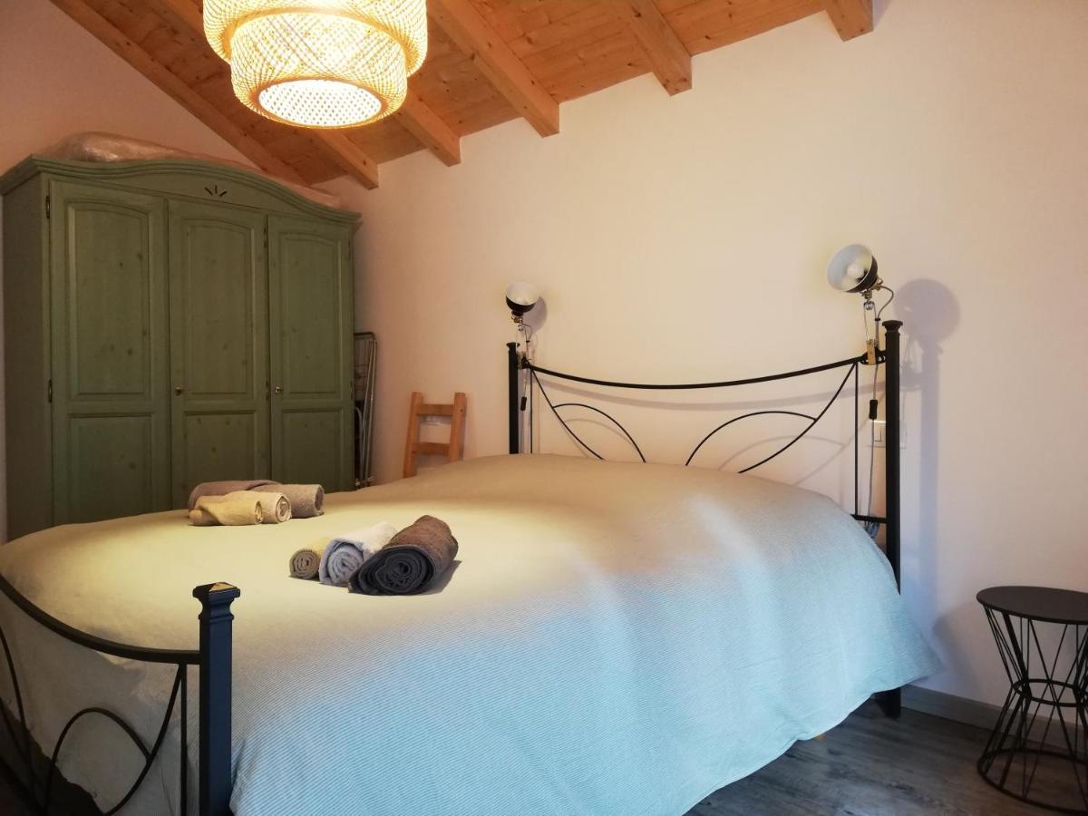 Casa Vacanza L'Ulivo アルベンガ エクステリア 写真
